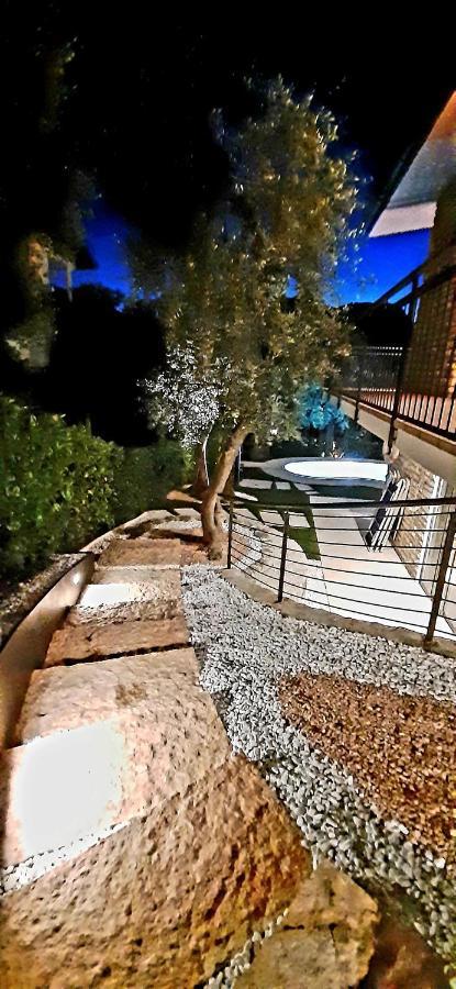 Villa Mimosa-Con Piscina E Vista Lago Brenzone sul Garda Exterior foto