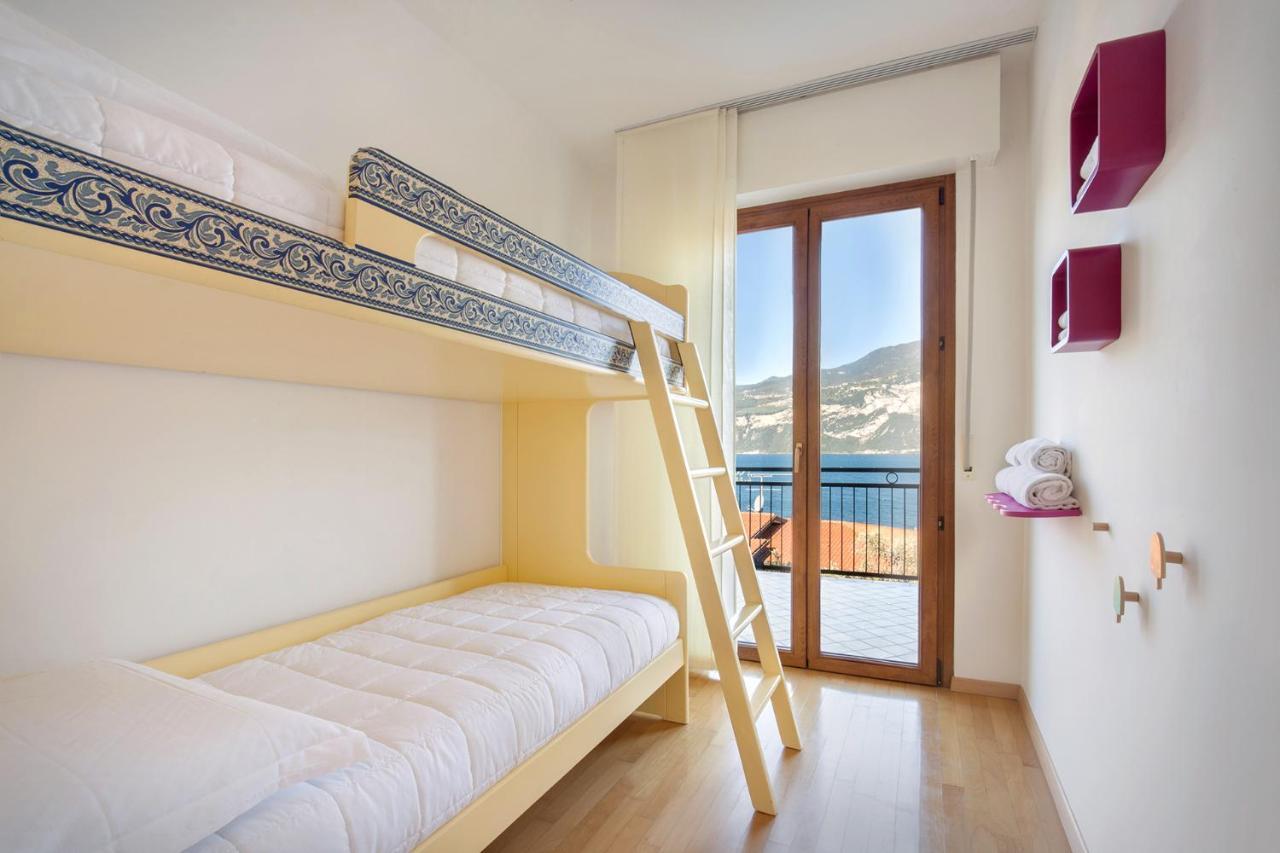 Villa Mimosa-Con Piscina E Vista Lago Brenzone sul Garda Exterior foto