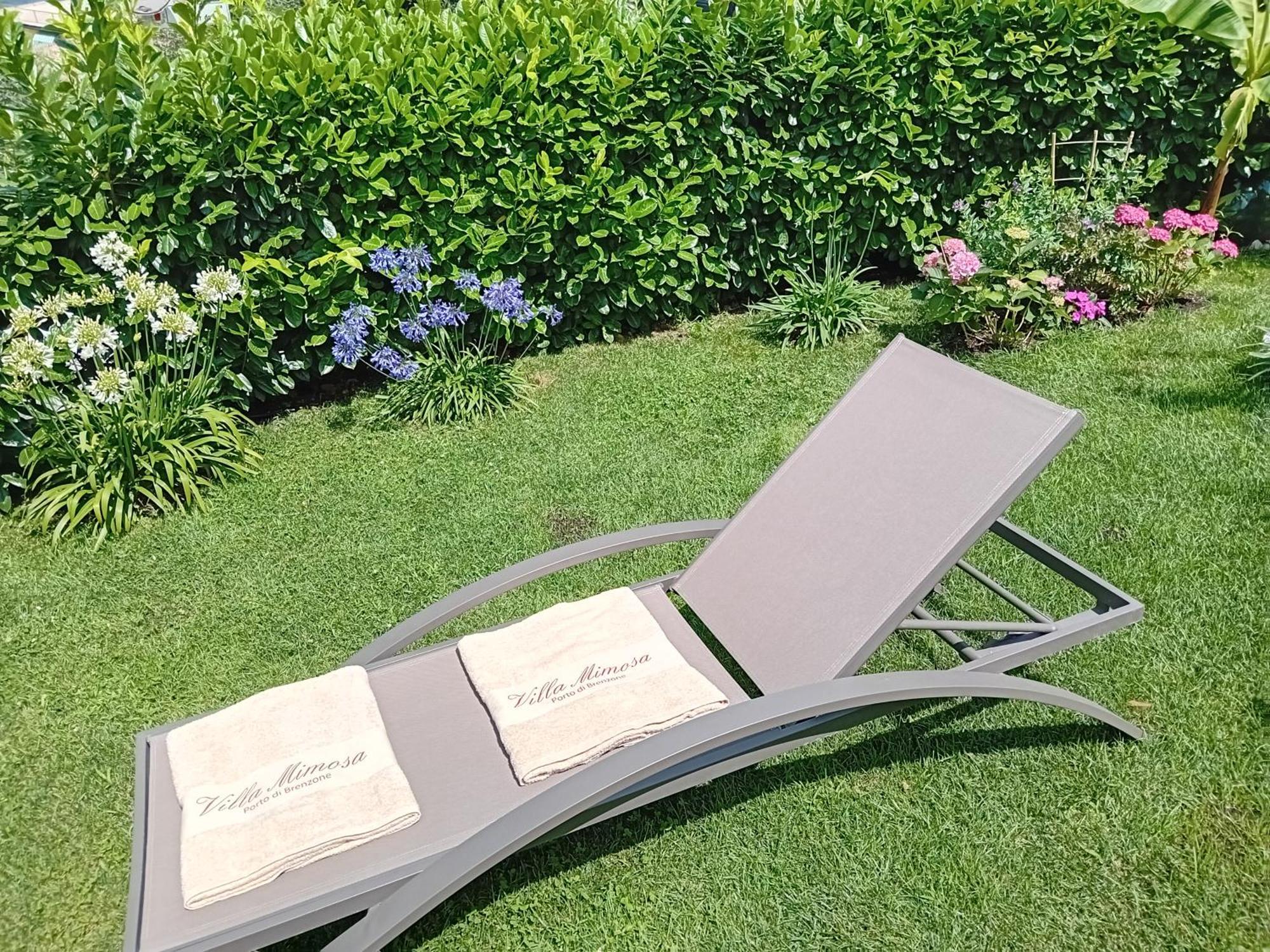 Villa Mimosa-Con Piscina E Vista Lago Brenzone sul Garda Exterior foto