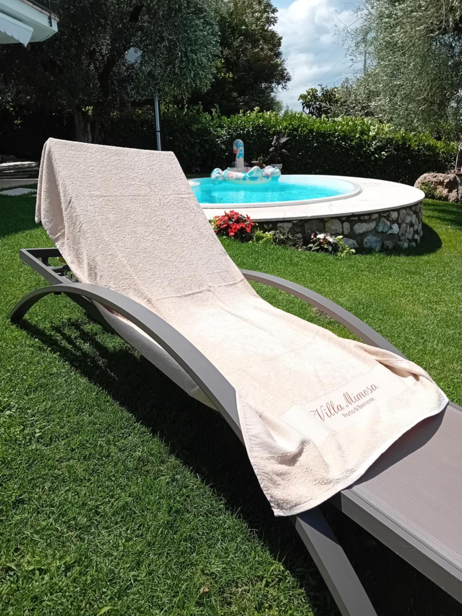 Villa Mimosa-Con Piscina E Vista Lago Brenzone sul Garda Exterior foto